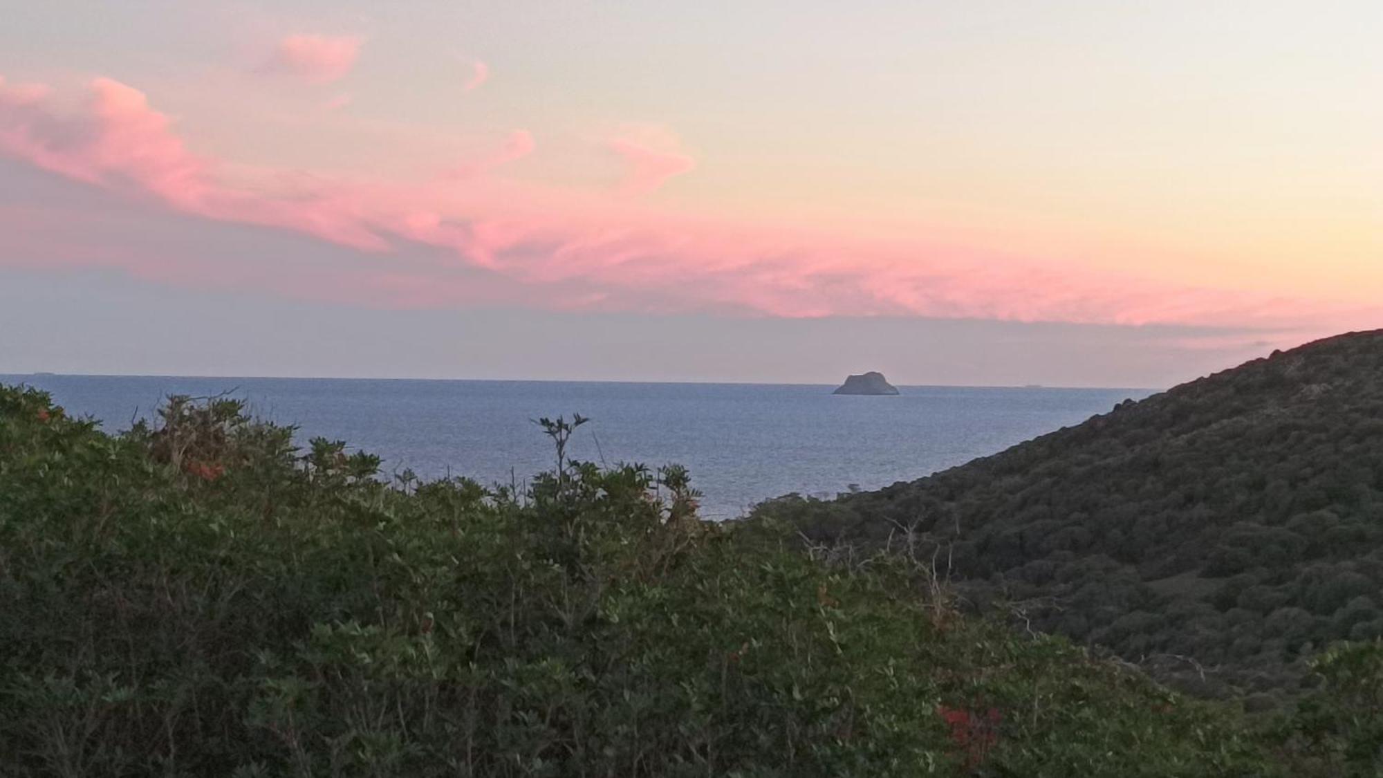 Agriturismo Glamping Erbe Matte SantʼAntìoco Exterior foto