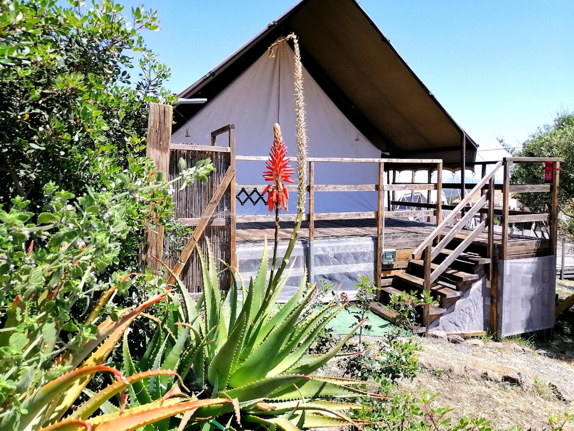 Agriturismo Glamping Erbe Matte SantʼAntìoco Exterior foto