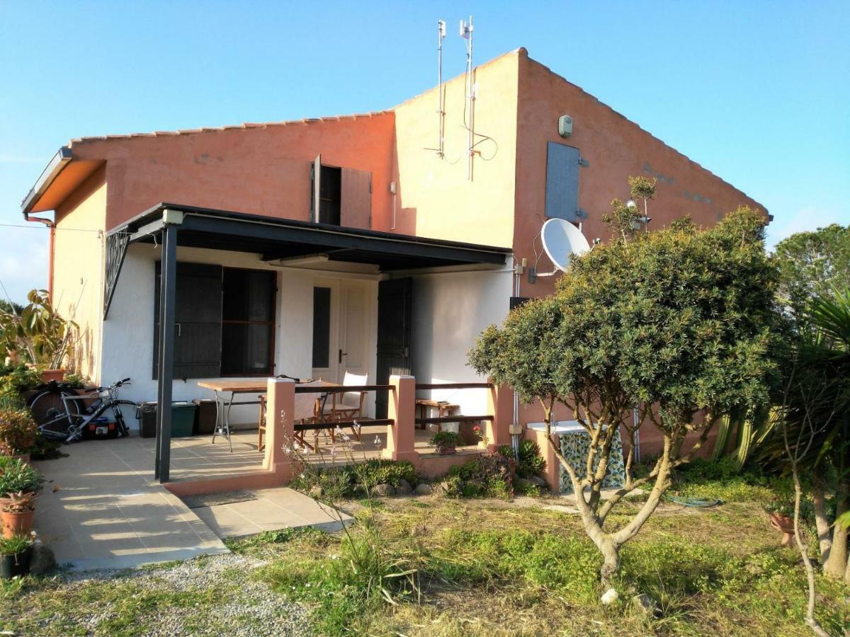 Agriturismo Glamping Erbe Matte SantʼAntìoco Exterior foto