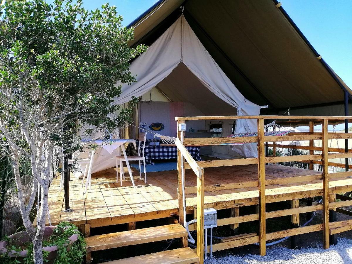 Agriturismo Glamping Erbe Matte SantʼAntìoco Exterior foto
